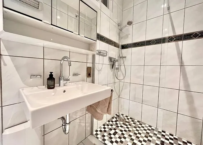 Rhein & Wein - Eroeffnungsangebot * 博帕德